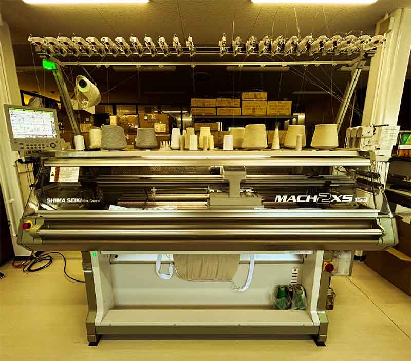 縫製で生まれる余剰糸を活用